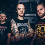 Hlučné heavy metalové trio APEY & THE PEA z Maďarska vystúpi v Bratislave